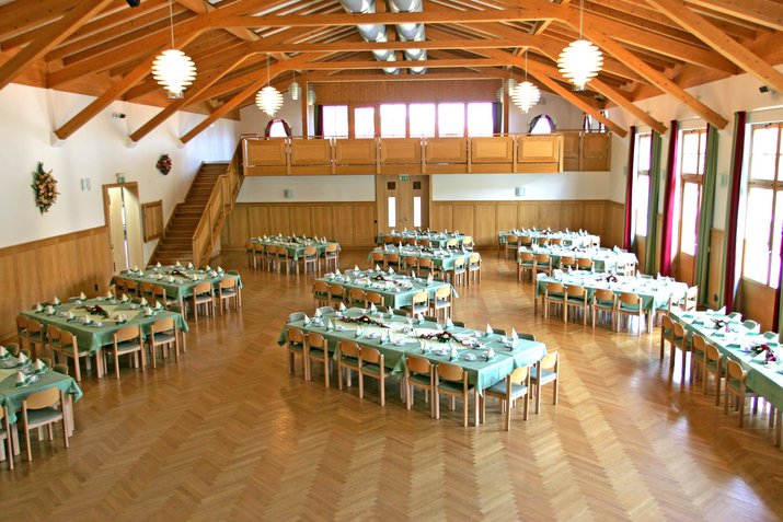 Hochzeitsdeko Festsaal