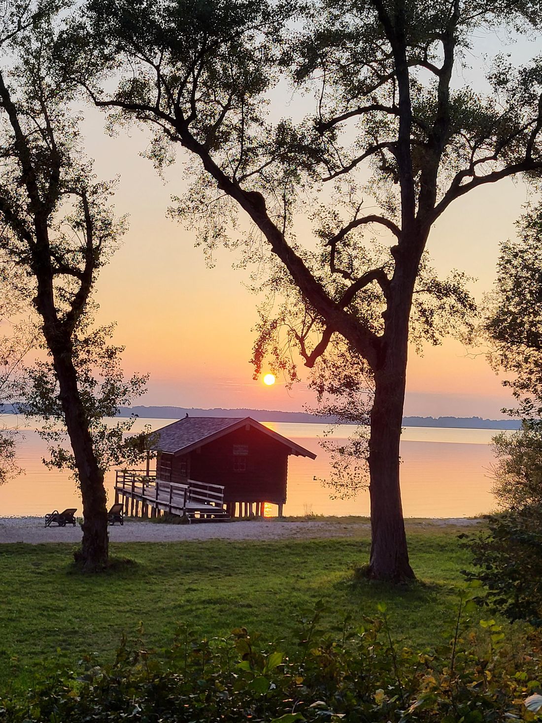 Chiemsee an einem schönen Sommerabend