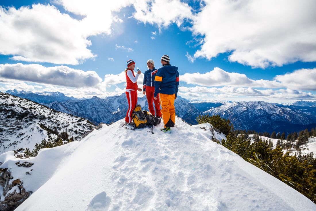 Namenloser Gipfel vor der Einfahrt in die Rossgasse