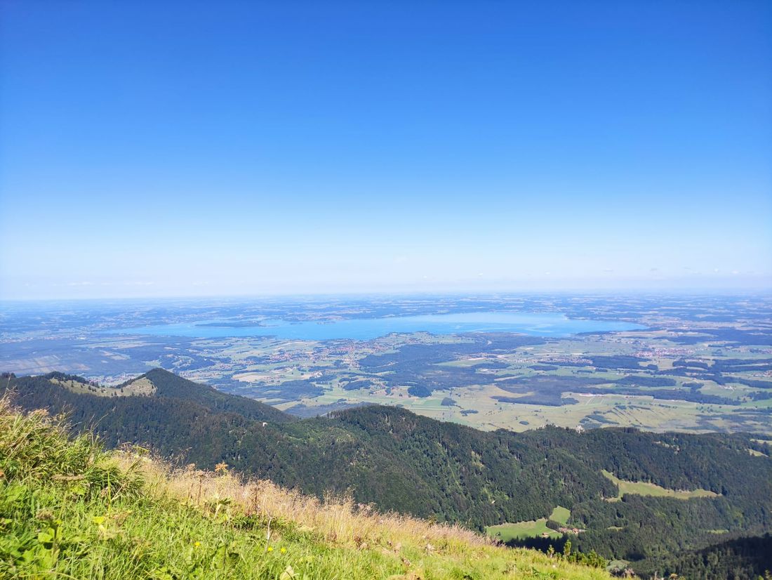 Blick vom Hochfelln ins Chiemgau Tal (Impressionen aus der Umgebung)