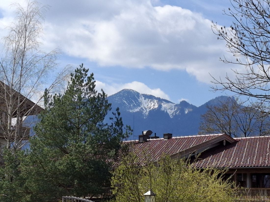 FeWo-Aussicht zur Hochplatte (Höhe 1.587 m)