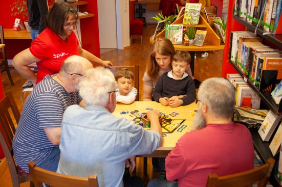 Buecherei-Grassau-202404270251