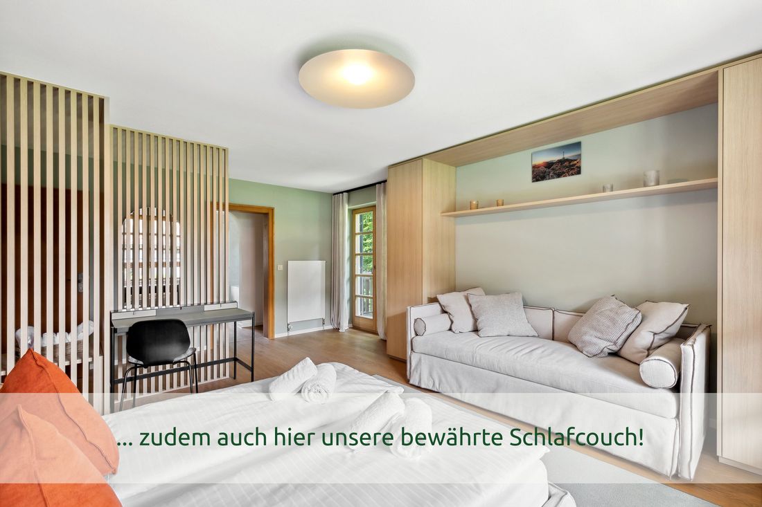 ... zudem auch hier unsere bewährte (vollwertige) Schlafcouch für bis zu 2 Personen!