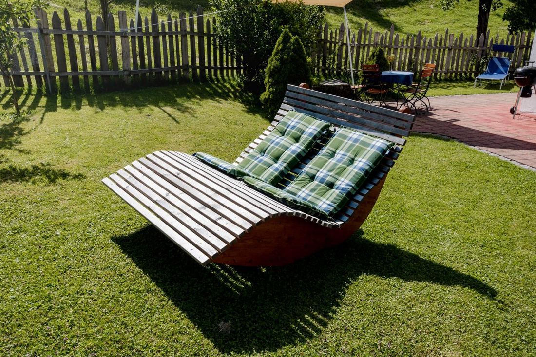 Holzliegen
